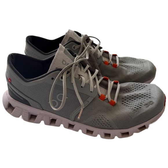 On Clouds Other - On Running Cloud Men’s Gray Athletic Sneakers – Size 10